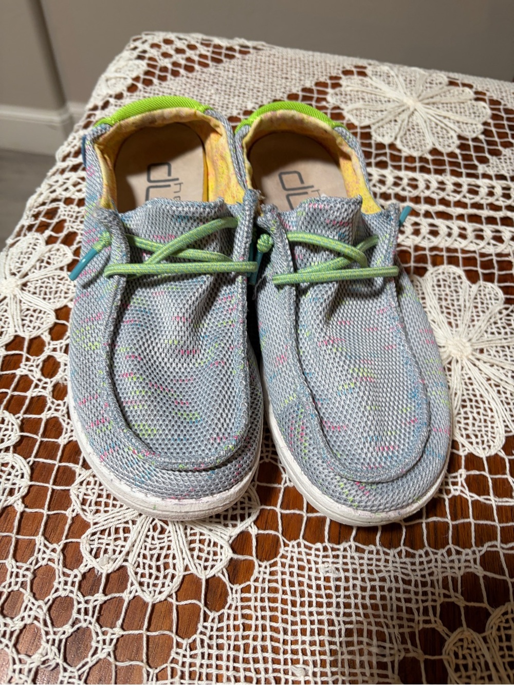 Hey Dude Lightweight women Shoes in Glow Blu